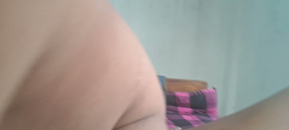 Localsexlove011: Bhabi desi India dengan buah dada besar bhabi devar melancap...