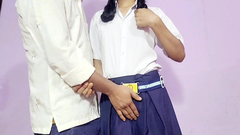 Your kavita bhabhi: เดซีสาวมหาลัยน่ารักเย็ดกับแฟน เสียงฮินดี