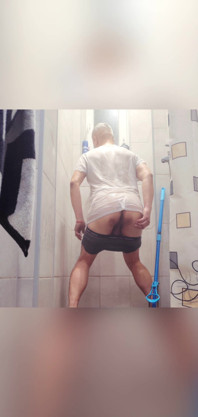 Beautiful Anal Cleaning in the Shower