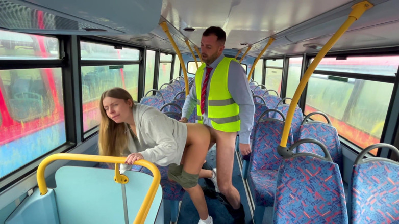 Emojizz: Sopir bus beruntung