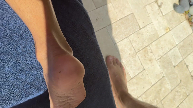 Teddy Tarantino: Latina mit einem großen saftigen hintern, Dia bella Twerking auf...