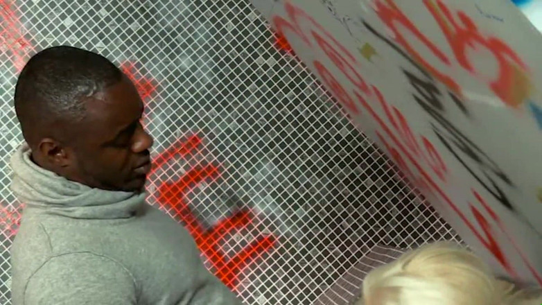 DEUTSCHLAND PORNO TV - our best full movie: Telecamera Nel Bagno Pubblico