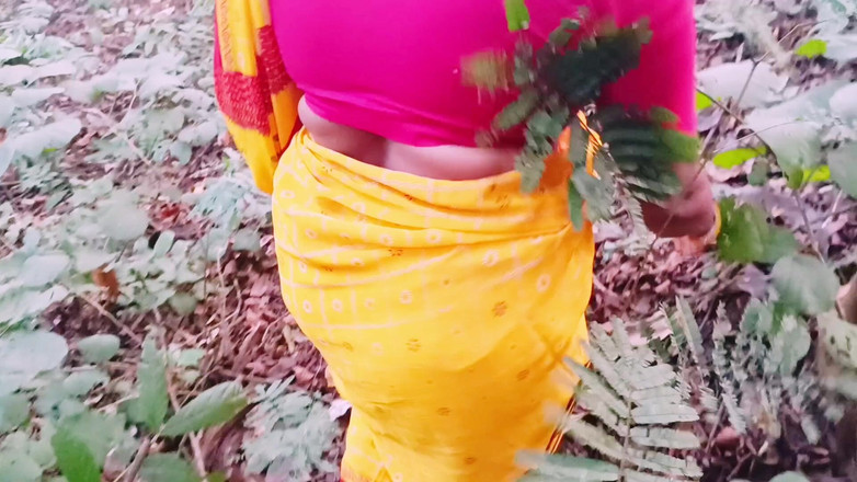 Telugu honey lips: Desi outdoor-dschungel-sex