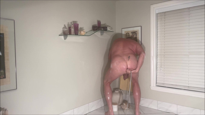 Dom Rod: Enema en el baño de la suite del hotel 2