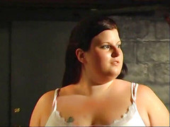 Dark Dungeon Secrets: Starý chlápek miluje škádlení kozy svých bbw otroků