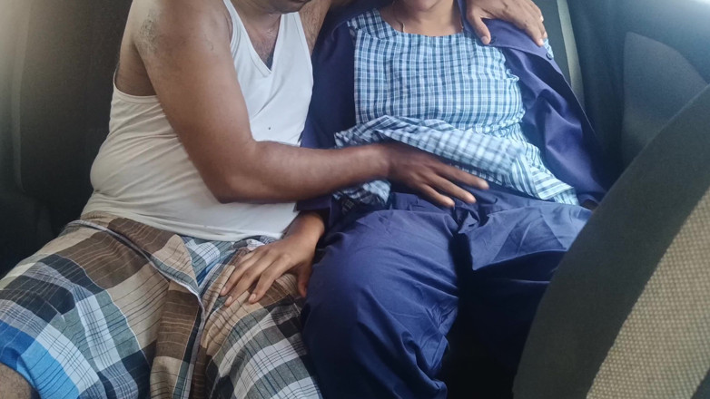 Palani69: Fată în uniformă sex în mașină cu tatăl vitreg, partea 2