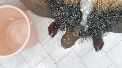 Lovely rose adit: Şarkı ve sabunla Kamasutra deneyimi