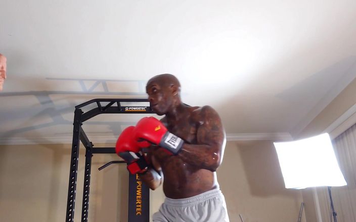 Hallelujah Johnson: Allenamento di boxe