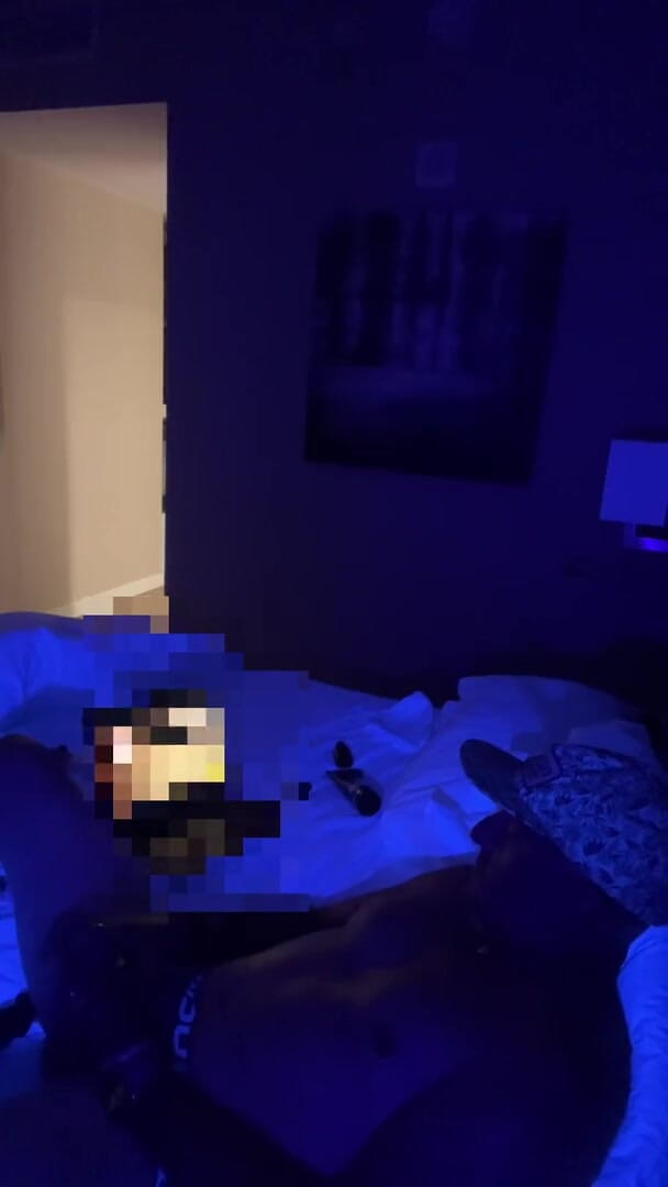 RichDick: Diversión en el hotel!