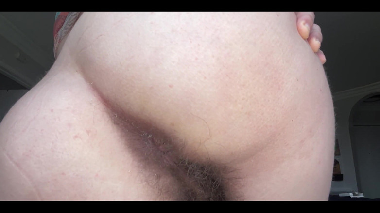 Pearlsage: Lubang pantat berbulu kotor tersebar