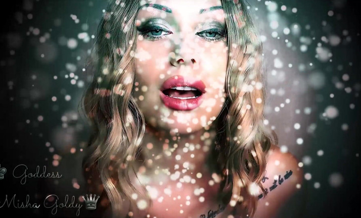 Goddess Misha Goldy: Avrò la tua mente, la tua volontà e il tuo...
