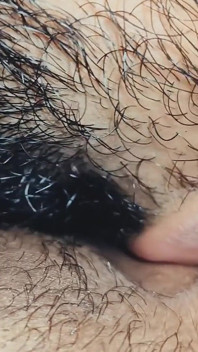 Jilat memek gadis india 18+ yang lebih muda