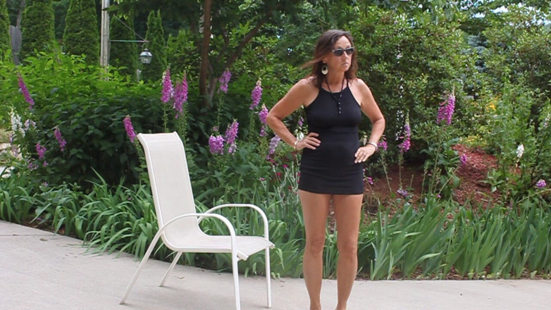 Candi Annie: Sexy GILF Candi Annie Fucks Outdoor