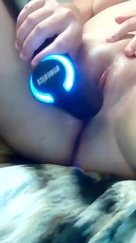 Curvy Ametuer Girlfriend Masturbating Wet Pussy with Sex Machine