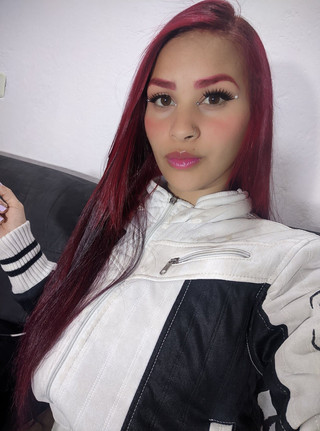 AlenaCox: Viděla jsem jeho penis a byla jsem nadržená