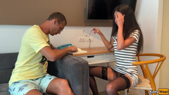 Katty West: De vulgaire lerares verleidde de student met een bril voor...