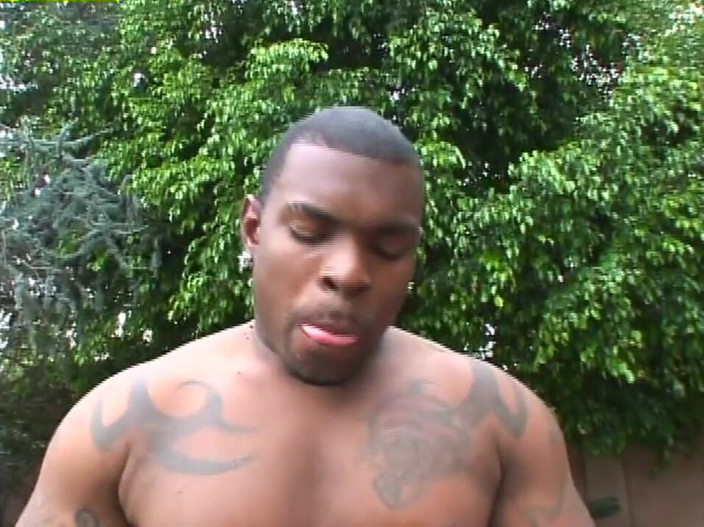 Heatwave Porn: Ebony menage a trois #1
