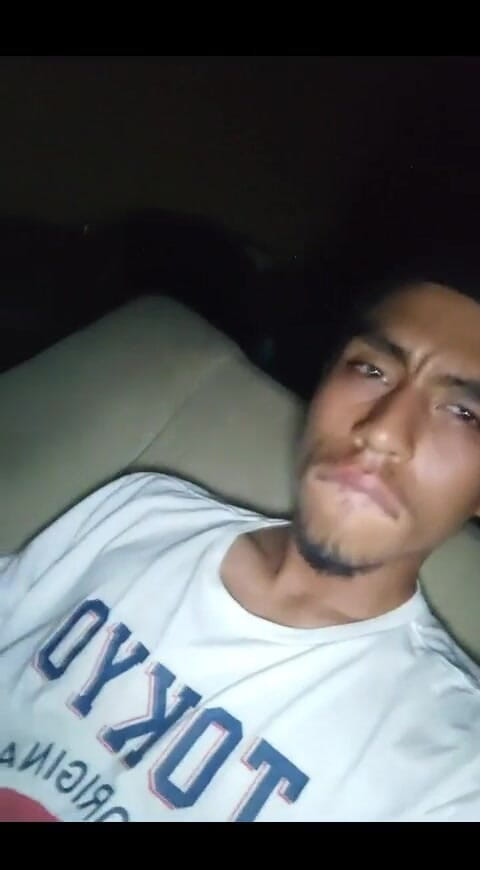 AlexAlejandro13: Masturbatie in veranda