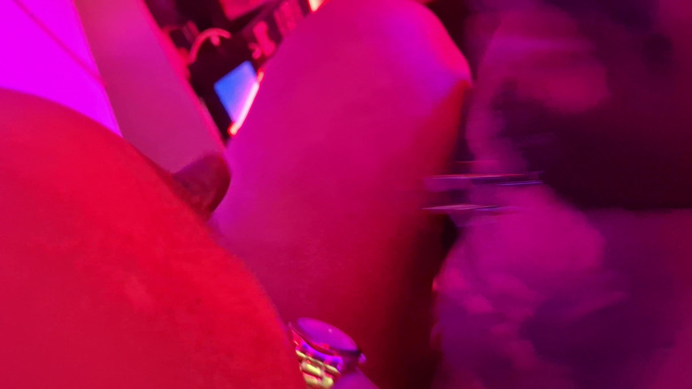 Lukas Zaad: Dipendenza dalla lussuria: la sua figa calda mi ha fatto...