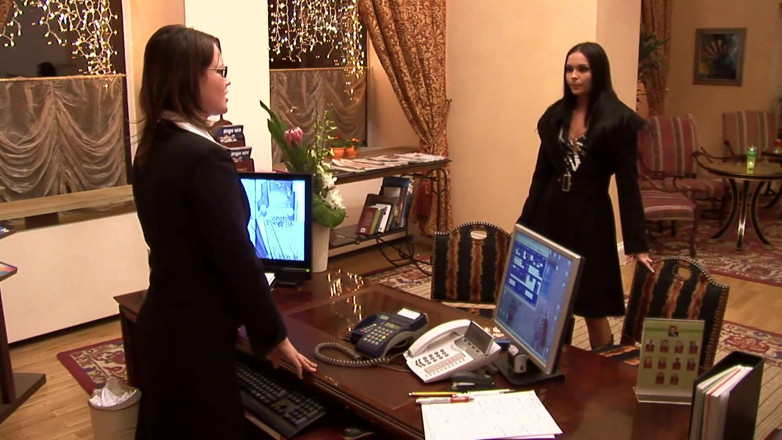 Xtime Network: Perfeita loira cavalgando ele com sua bunda