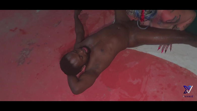 Mr.Freaky69Ja: Bully przy basenie