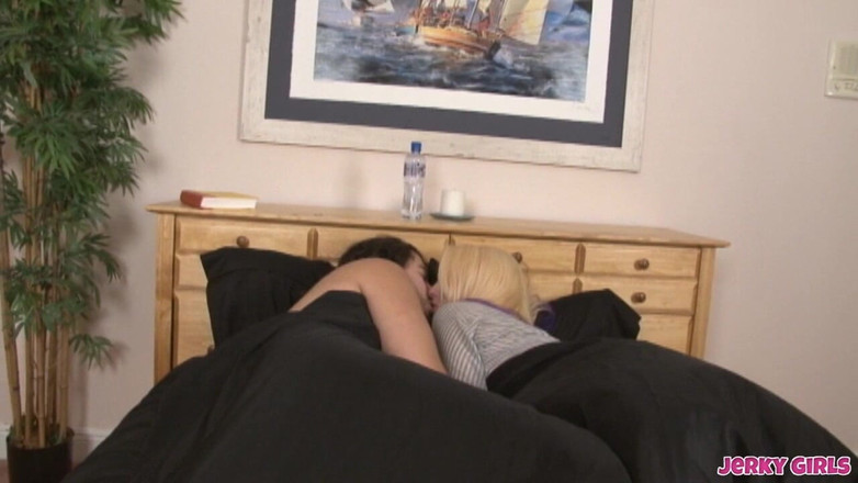 Jerky Girls: 7 dní škádlení ptáka s Aurora Snow