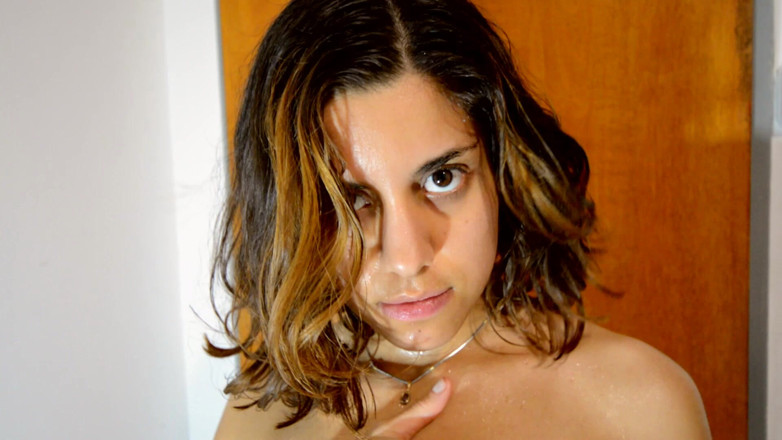 Sara Latina: Sara è molto calda