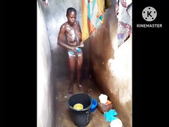 Pornsexlive: 我给伊丽莎白惊喜，我的妻子在洗澡