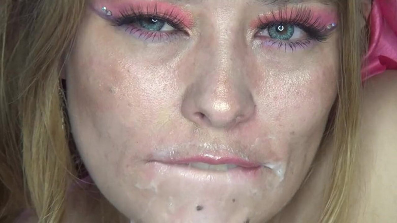 Angel eyes studio: Super bláznivá !! Do krku jsem do krku tři naplněné kondomy...