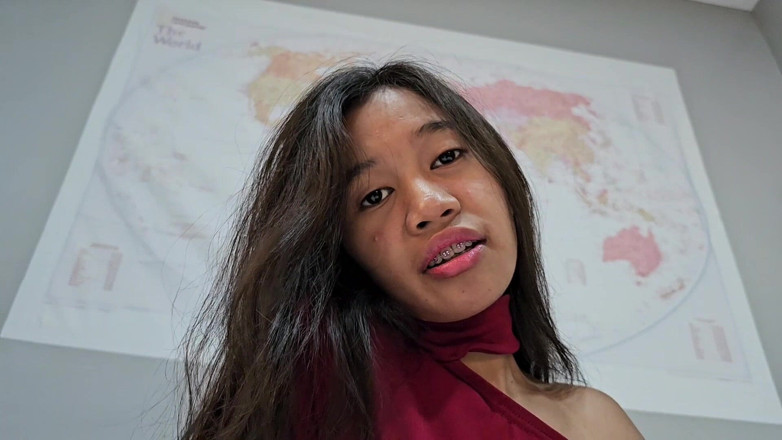 creamberryfairy: White Male Asian Feet Goddess