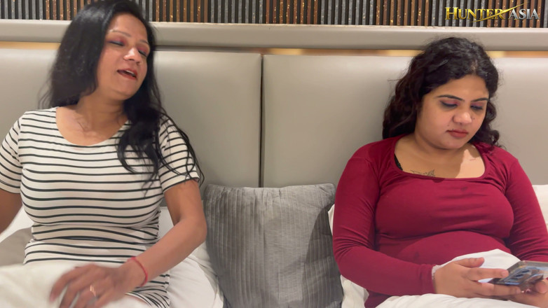 hunter Asia: Two MILFs Invite a Young Guy for a Wild Night