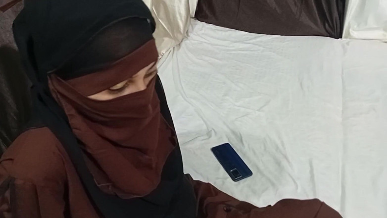 Dearshivani: Juicy Pussy of a Beautiful Muslim Girl, I've Never Fucked...