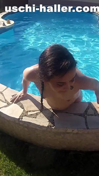 Outdoor in the Pool with Turkish Born Slut Jasmin Babe