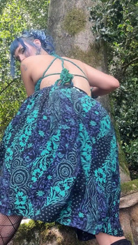 Do You Like Jiggling Asses?