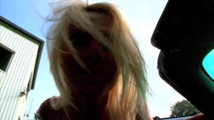 Erotic Planet X: Jasmine la Rouge - car cleaning erotic