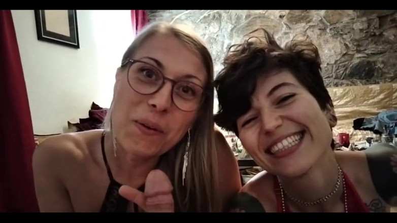 GermanPussyLove: POV Doble felación con Natalie y Thea