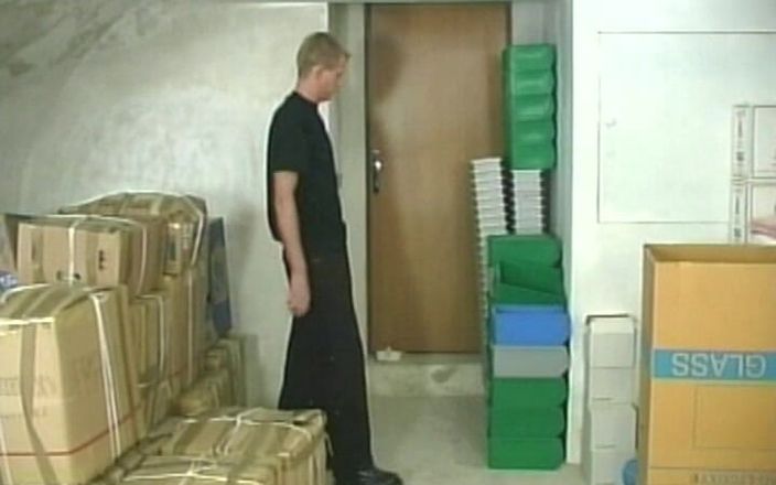 Gay 90's Vintage Porn: Sesi ciuman hot pria #8