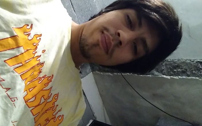 AlexAlejandro13: Jak lahodně čůrám