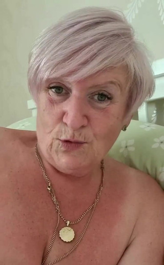 Uk Joolz: Ranní chat z postele