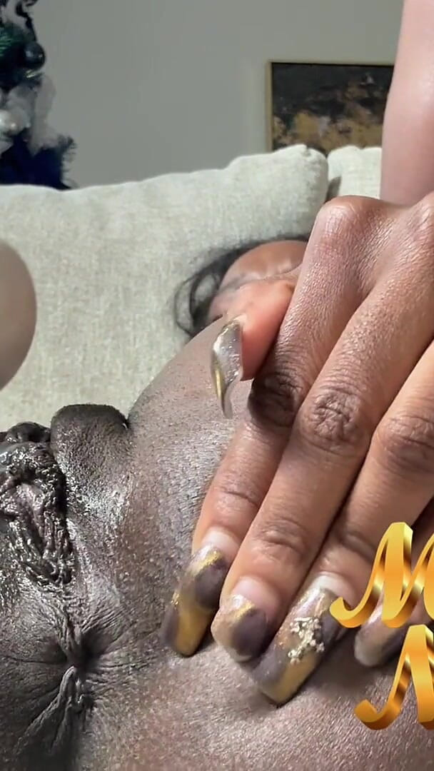 Wand Makes Ebony Tap (Majesty Nasty)