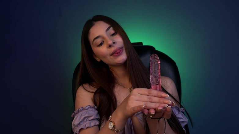 alejakink: As Small as Your Dick
