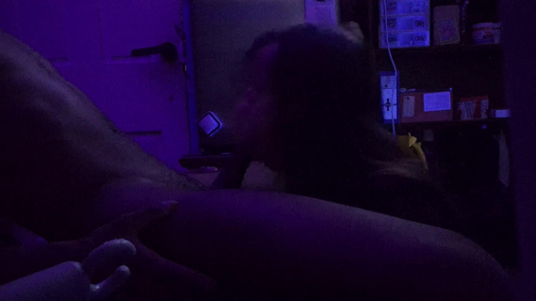 Seajayye: Sissy, mtf, si ayah tiri transeksual muasin kontol besar pria...