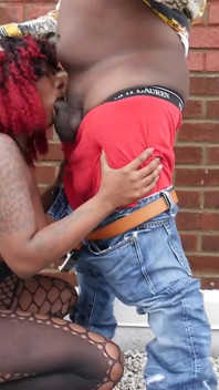 I fucked big butt hoodrat skyla in the projects