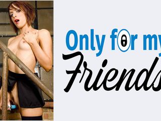 Only for my Friends: Моя подруга Paige Fox шлюховатая татуированная милфа наслаждается и мастурбирует секс-игрушкой и трогает себя