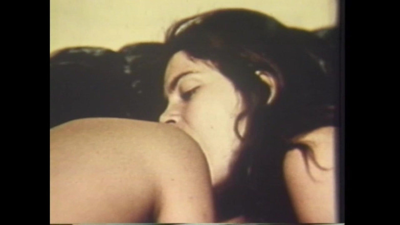 Vintage Megastore Full hd: Slampor äter penisen