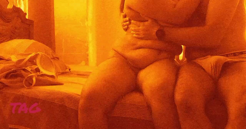 Teensex: 巨乳のホットなガールフレンドはいつも彼氏の巨根に惹かれていました。