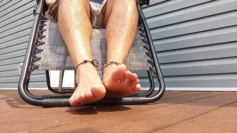 Midsouth Foot Fetish: 私の柔らかい男性の足についてどう思いますか