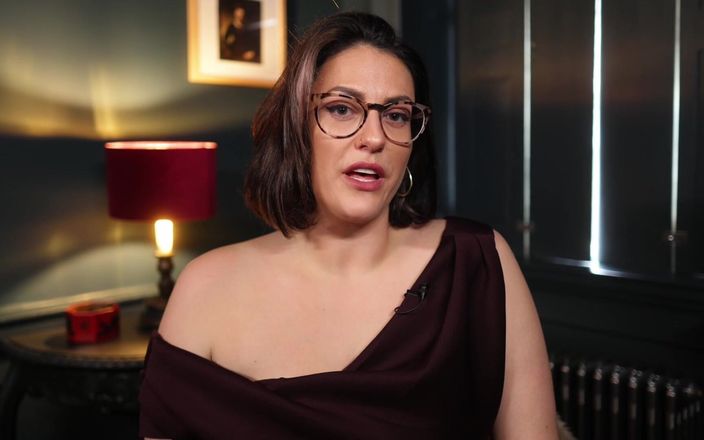 Countess diamond: Încornorare umilire Findom - El e mai bun ca tine