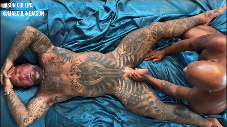 MasculineJason - Jason Collins: Межрасовый трах с Frank Bottoms