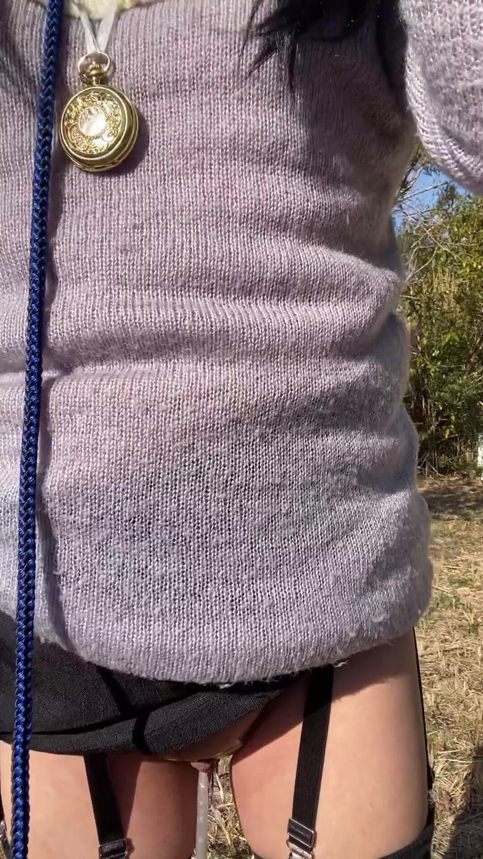 megu2002: No.116 öğlen güneşte amcık yürüyüşü